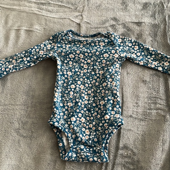 Matching carters sleeper 2 way zip up and long sleeve shirt all size 3 months, - Picture 2 of 4